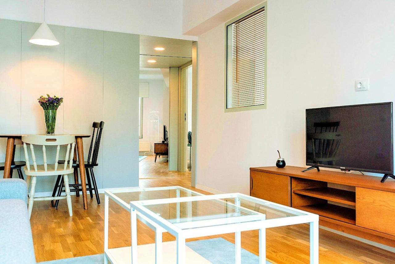 Old Town Riverview Apartment Bucareste Exterior foto